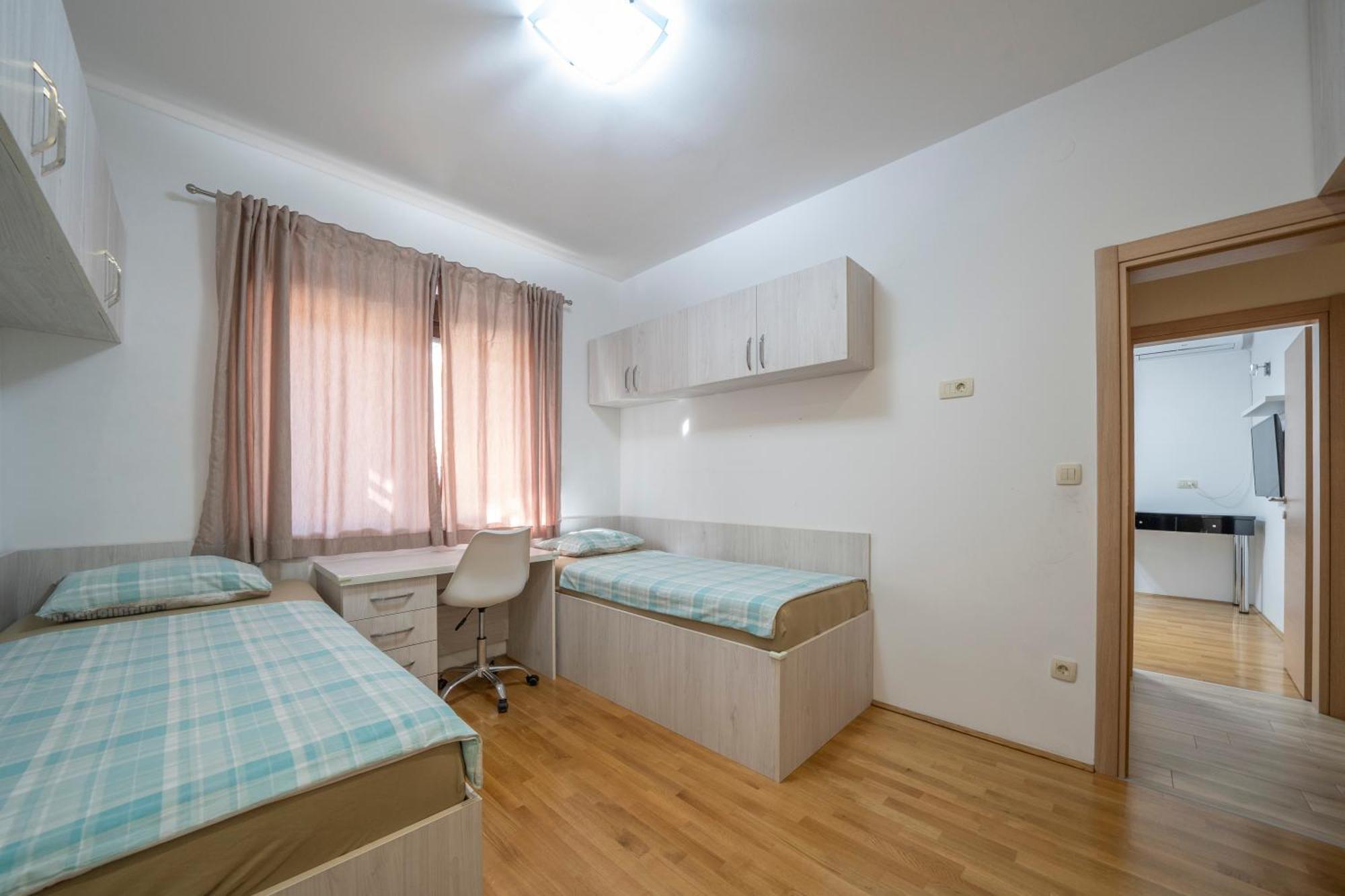 Apartments Milunovic Kotor Exteriör bild